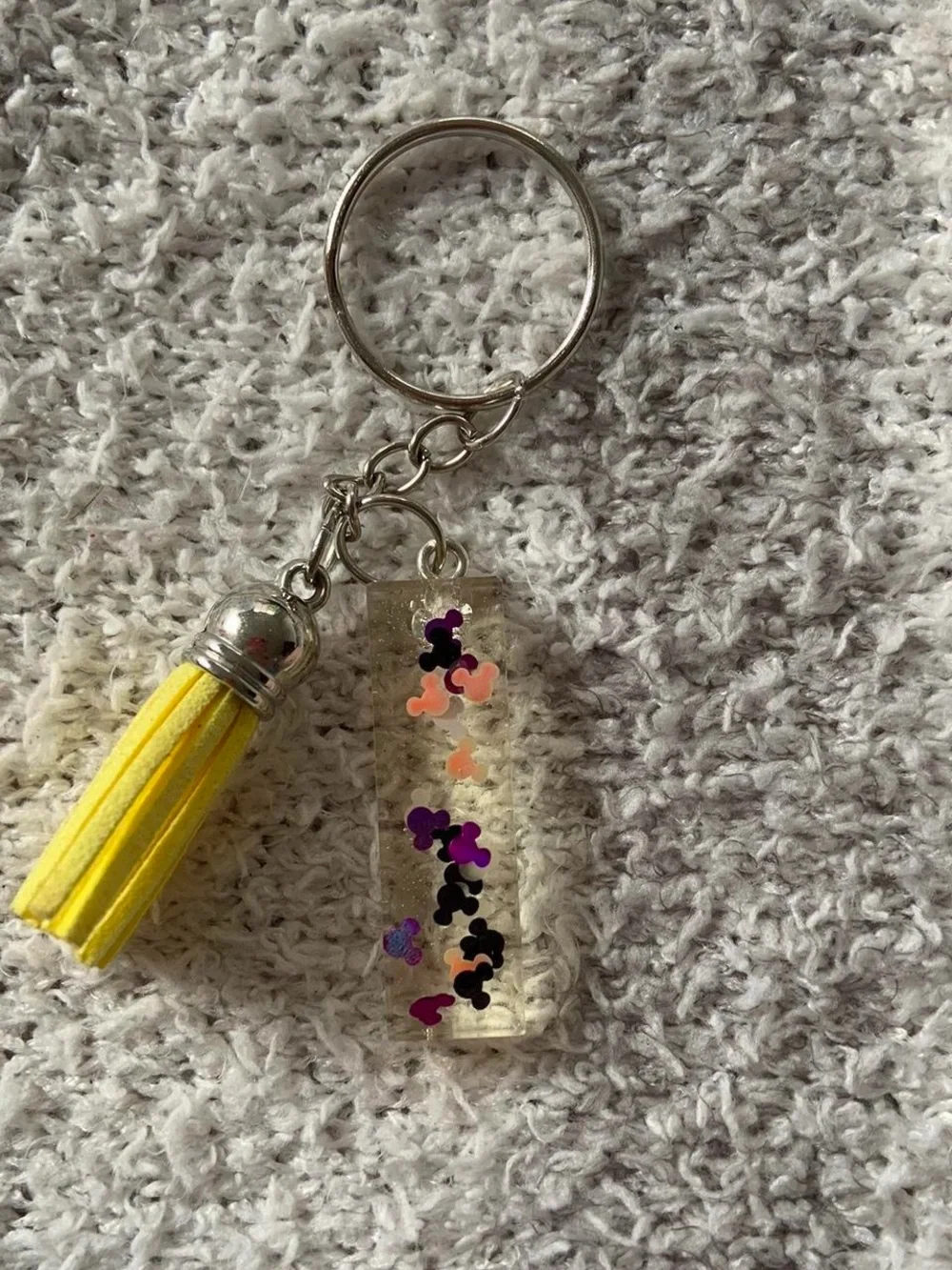 Glitter Tassel Keychain - Women's Accessory